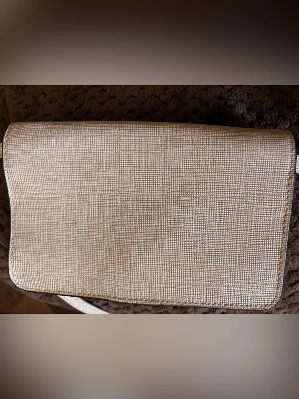 henri bendel structured clutch